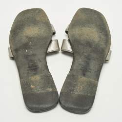 Pre Owned Hermes Oran Size 39 Silver Leather Flat Slides 
