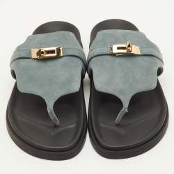 مملوكة مسبقًا Hermès Empire Size 40 Blue Suede Flat Thong Sandals