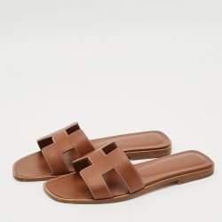 Pre Owned صندل سلايد هيرمس أوران جلد أسود مسطح مقاس 37