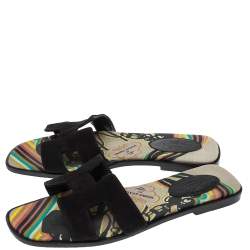 Pre Owned Hermes Black/Multicolor Suede and Canvas Brides de Gala Oran Flat Slides Size 39