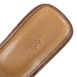 Pre Owned Hermes Beige Leather Oran Flat Slides Size 41