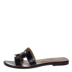 Pre Owned Hermes Black Leather Oran Flat Sandals Size 38.5