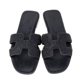 Pre Owned Hermes Black Glitter Oran Flat Slides Size 39