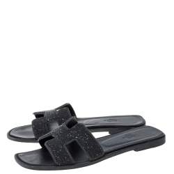 Pre Owned Hermes Black Glitter Oran Flat Slides Size 39