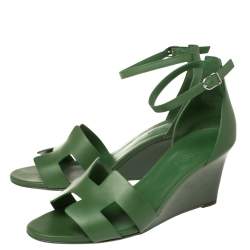 مملوكة مسبقًا Hermès Green Leather Legend Wedge Sandals Size 40