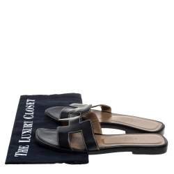 Pre Owned Hermès Black Leather Oran Slide Flats Size 35