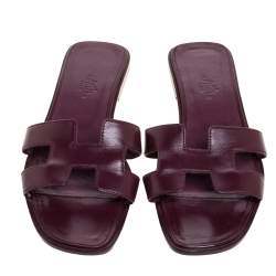 Pre Owned Hermes Burgundy Leather Oran Slide Flats Size 37.5