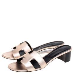 Pre Owned Hermes Rose Gold Leather Oasis Sandals Size 40.5