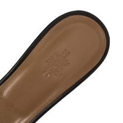 Pre Owned Hermes Black Leather Oran Sandals Size 39