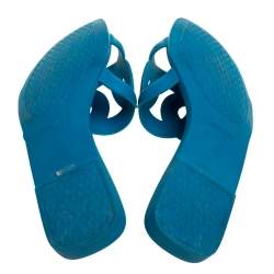 Pre Owned Hermes Blue Rubber Omaha Slide Sandals Size 39