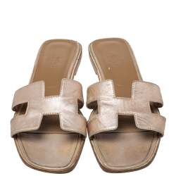 Hermes Metallic Gold Leather Oran Flat Sandals Size 40
