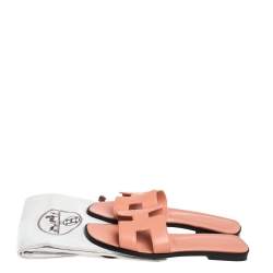 Pre Owned Hermès Beige Leather Oran Flat Slides Size 37.5