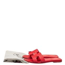 Pre Owned Hermes Red Leather Oran Flat Slides Size 35.5