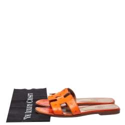 Pre Owned Hermes Orange Ostrich Oran Sandals Size 37