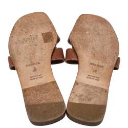 مملوكة مسبقًا Hermes Brown Leather Oran Flat Slides Size 40