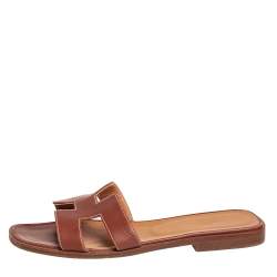 Pre Owned Hermés Brown Leather Oran Slide Sandals Size 38