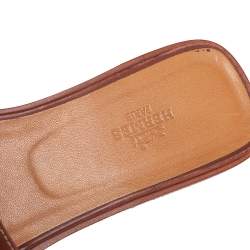 Pre Owned Hermés Brown Leather Oran Slide Sandals Size 38