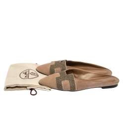 Pre Owned Hermes Beige Suede Roxane Flat Mule Sandals Size 40
