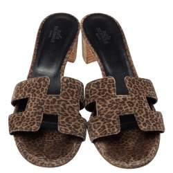 Pre Owned Hermès Brown Suede Leopard Print Oasis Sandals Size 39