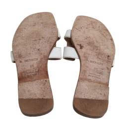 Pre Owned Hermes White Leather Oran Sandals Size 36