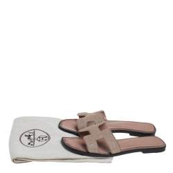 Pre Owned Hermes Beige Glitter Oran Sandals Size 36