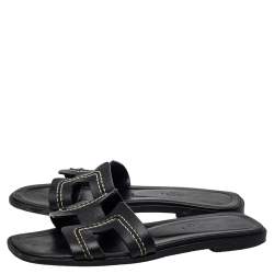 Pre Owned Hermes Black Leather Oran Stitched Flat Slide Size 35.5