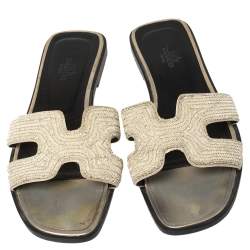 Hermes White Embroidered Fabric Oran Sandals Size 37.5