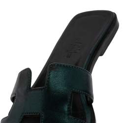 Pre Owned Hermes Metallic Dark Teal Leather Oran Sandals Size 37.5