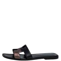 Pre Owned Hermes Black/Metallic Gold Leather Oran Flat Slides Size 38