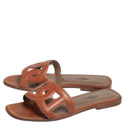 Pre Owned Hermès Brown Leather Aloha Flat Slides Size 37