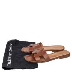 Pre Owned Hermes Brown Leather Oran Flat Sandals Size 39.5