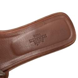 مملوكة مسبقًا حذاء فلات هيرمس أوران جلد بني بورق شجر ذهبي مقاس 37.5