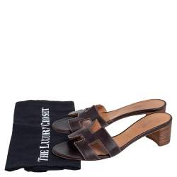 Pre Owned Hermes Dark Brown Leather Oasis Slide Sandals Size 38.5
