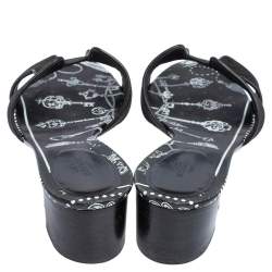 Pre Owned Hermes Black Velvet Oasis Slide Sandals Size 39