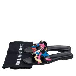 Pre Owned Hermes Black Cavalcadour Print Leather Oran Flat Sandals Size 38.5