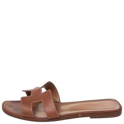 Pre Owned Hermes Brown Leather Oran Flat Slides Size 40