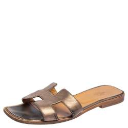 Pre Owned Hermés Bronze Leather Oran Sandals Size 39