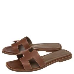Pre Owned Hermes Brown Leather Oran Flat Slides Size 36.5