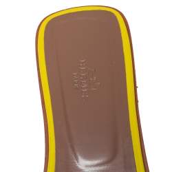 مملوكة مسبقًا Hermes Yellow Patent Leather Oran Slide Flats Size 40.5