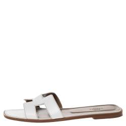 Pre Owned Hermes White Leather Oran Slide Flats Size 40.5