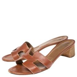 Pre Owned Hermes Brown Leather Oasis Sandals Size 36.5