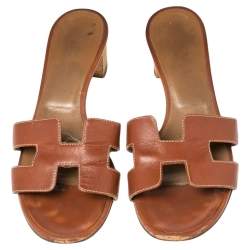 Pre Owned Hermes Brown Leather Oasis Sandals Size 36.5