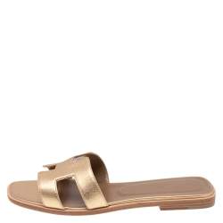 مملوكة مسبقًا Hermes Gold Leather Oran Flat Sandals Size 38