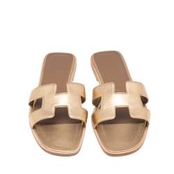 مملوكة مسبقًا Hermes Gold Leather Oran Flat Sandals Size 38