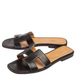 Pre Owned Hermès Chocolate Brown Leather Oran Flat Slides Size 39