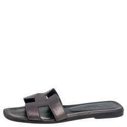 Pre Owned Hermes Metallic Grey Leather Oran Flat Slides Size 37