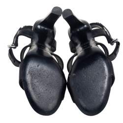 مملوكة مسبقًا Hermes Black Leather Collier De Chien Sandals Size 39