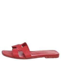 Pre Owned Hermes Red Leather Oran Flat Slides Size 36