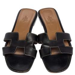 Pre Owned Hermes Black Leather Oran Sandals Size 39