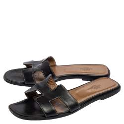 Pre Owned Hermes Black Leather Oran Sandals Size 39